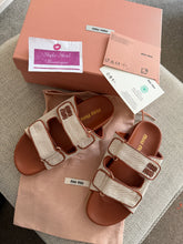 Load image into Gallery viewer, Canvas Sandals
