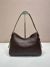 Load image into Gallery viewer, Aimee Medium Shoulder Bag
