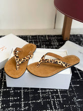 Load image into Gallery viewer, Leather Sandals
