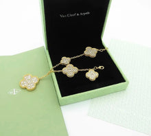 Load image into Gallery viewer, Alhambra Bracelet
