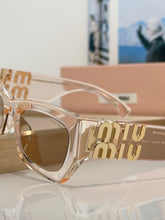 Load image into Gallery viewer, Logo Sunglasses
