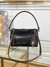 Load image into Gallery viewer, Express Bag
