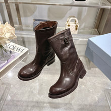 Load image into Gallery viewer, Leather Boots
