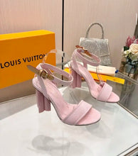 Load image into Gallery viewer, Silhouette Sandals
