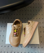 Load image into Gallery viewer, Jambo Trainers
