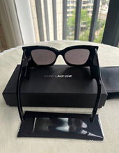 Load image into Gallery viewer, Logo Sunglasses
