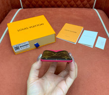 Load image into Gallery viewer, MagSafe Card Holder
