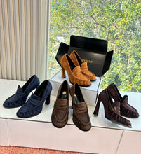 Load image into Gallery viewer, Le Loafer Suede
