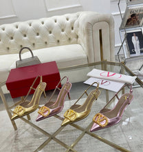 Load image into Gallery viewer, Logo Slingback
