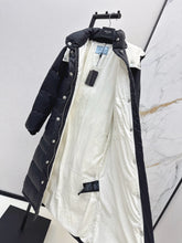 Load image into Gallery viewer, Logo Parka
