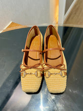 Load image into Gallery viewer, Ballerina Pumps
