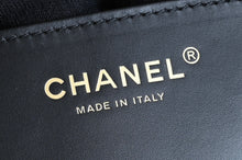 Load image into Gallery viewer, CC Hobo
