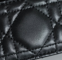 Load image into Gallery viewer, Leather Card Holder
