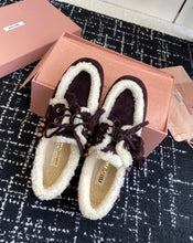 Load image into Gallery viewer, Shearling Loafers
