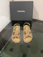 Load image into Gallery viewer, Suede Sandals
