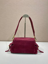 Load image into Gallery viewer, Explore Shoulder Bag

