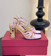Load image into Gallery viewer, Gem Sandals
