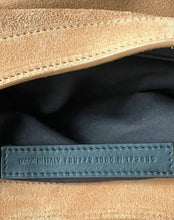 Load image into Gallery viewer, City Bag
