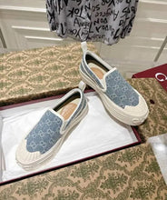 Load image into Gallery viewer, GG Trainers
