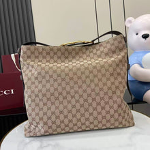 Load image into Gallery viewer, Beatrix Tote
