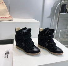 Load image into Gallery viewer, Wedge Trainers
