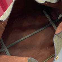 Load image into Gallery viewer, Medium Softbit Bag
