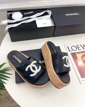 Load image into Gallery viewer, CC Sandals
