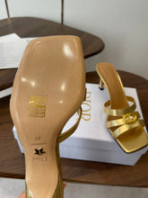 Load image into Gallery viewer, Leather Sandals
