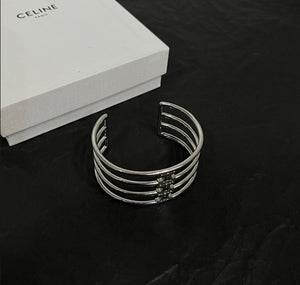 Triomphe Bangle