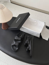 Load image into Gallery viewer, CC Dad Sandals
