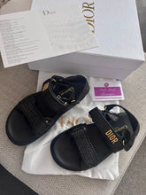 Load image into Gallery viewer, Act Sandals
