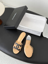 Load image into Gallery viewer, CC Sandals
