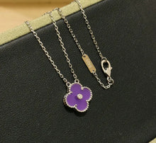 Load image into Gallery viewer, Alhambra Pendant
