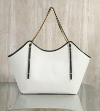 Load image into Gallery viewer, Maxi Tote
