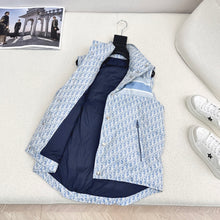 Load image into Gallery viewer, Alps Gilet
