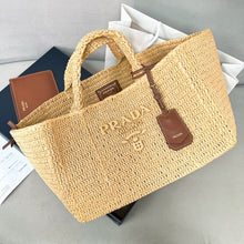 Load image into Gallery viewer, Raffia Tote Bag
