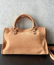 Load image into Gallery viewer, City Bag
