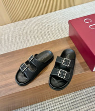 Load image into Gallery viewer, GG Sandals
