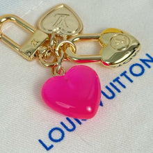 Load image into Gallery viewer, Heart Bag Charm/Keychain
