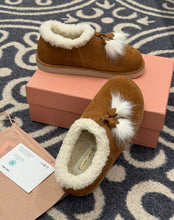 Load image into Gallery viewer, Suede Tassel Mules
