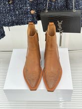 Load image into Gallery viewer, Leather Boots
