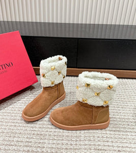 Rockstud Boots