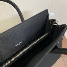 Load image into Gallery viewer, Sac De Jour
