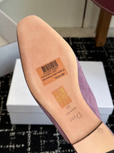 Load image into Gallery viewer, Suede Loafers
