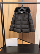 Load image into Gallery viewer, Locustelle Jacket
