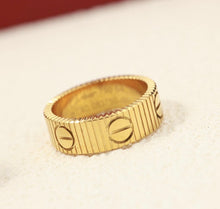 Load image into Gallery viewer, Love Unlimited Ring
