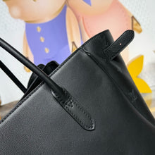 Load image into Gallery viewer, Vendome Tote
