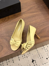 Load image into Gallery viewer, CC Sandals
