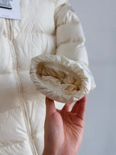 Load image into Gallery viewer, Avoce Jacket
