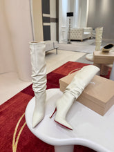 Load image into Gallery viewer, Leather Boots
